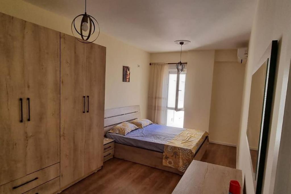 New & Great Located Apartment Near Center Tirana Esterno foto